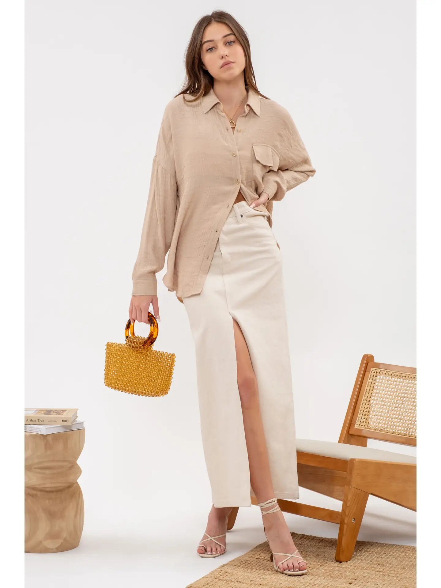 Button-Down ShirtsSolid Lightweight Button Down Shirt